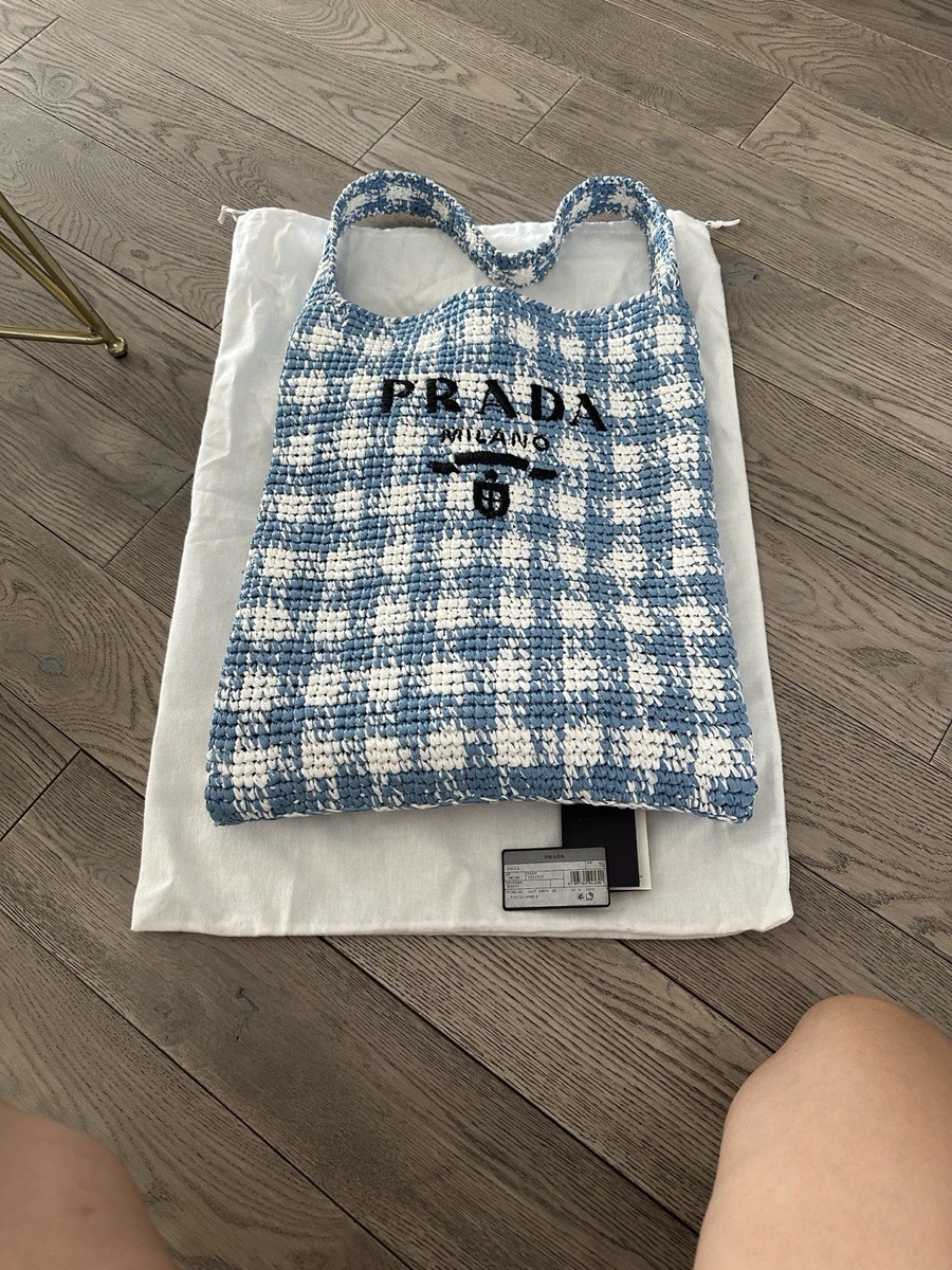 PRADA 水色チェック ポーチ PRADA Women's Raffia Blue And White Checkered Tote | eBay