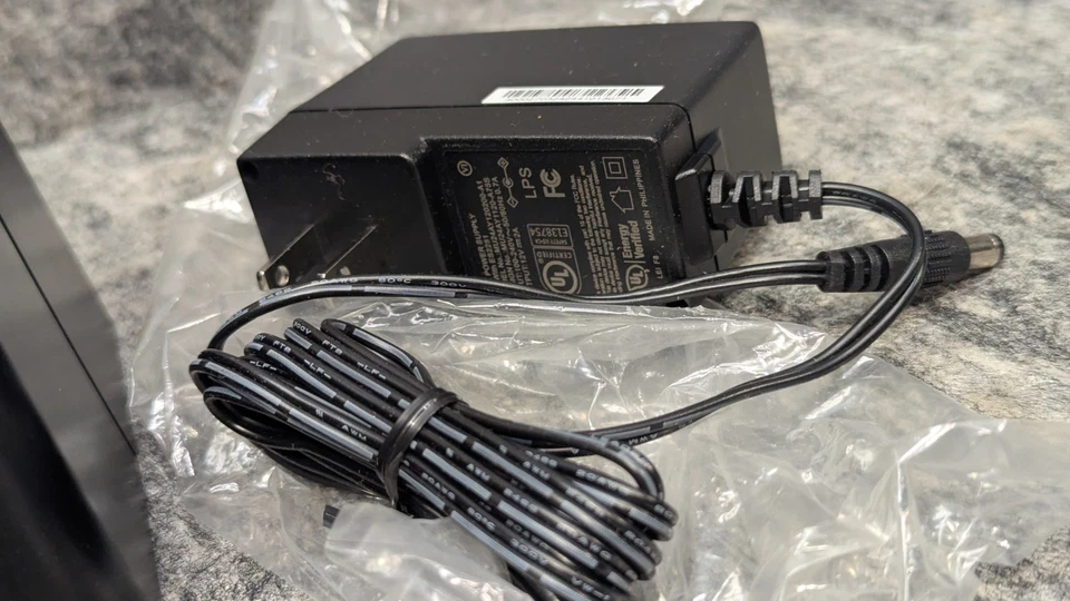 WavLink WL-ST334U USB 3.0 PLUG & PLAY Dual Bay Docking Station System Black - Image 3 of 4