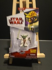 Star Wars 2009 Hasbro The Clone Wars  Red Card  CW14 YODA Mint NEW