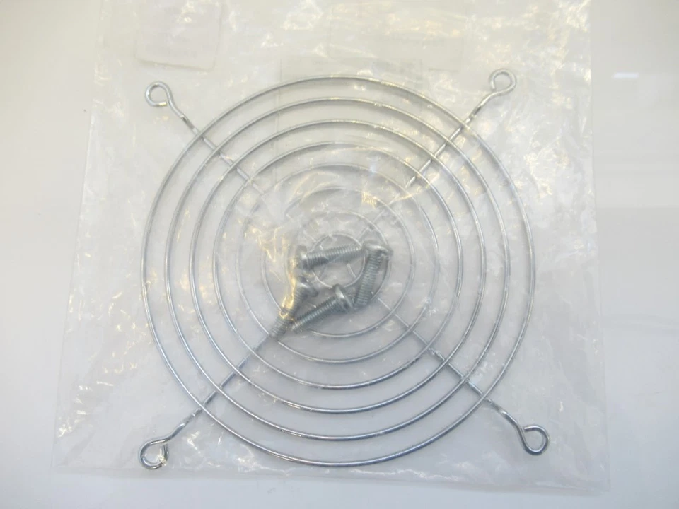 Protector de dedo Hammond Manufacturing Dnfg 4" protector de ventilador 3220DNFG Foto 2 de 3