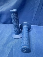 BUBBLE FONT Old School AME Tri Retro BMX Bike Grips Mongoose GT Haro RL BLUE