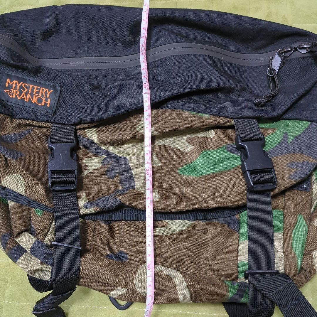MYSTERY RANCH INVADER Messenger Bag Shoulder Woodland Camo MYSTERY RANCH INVADER Messenger Bag Shoulder Woodland Camo