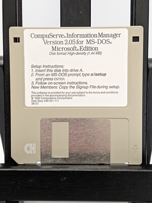 CompuServe Information Manager Version 2.05: 3.5  Disk Only / Software 1992 DOS