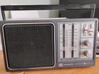 Vintage Portable Radio GE General Electric TV Sound WB/AM/FM 4 Band 7-2945A — photo 1