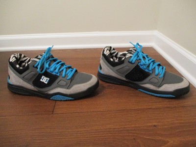 ken block blue shoes