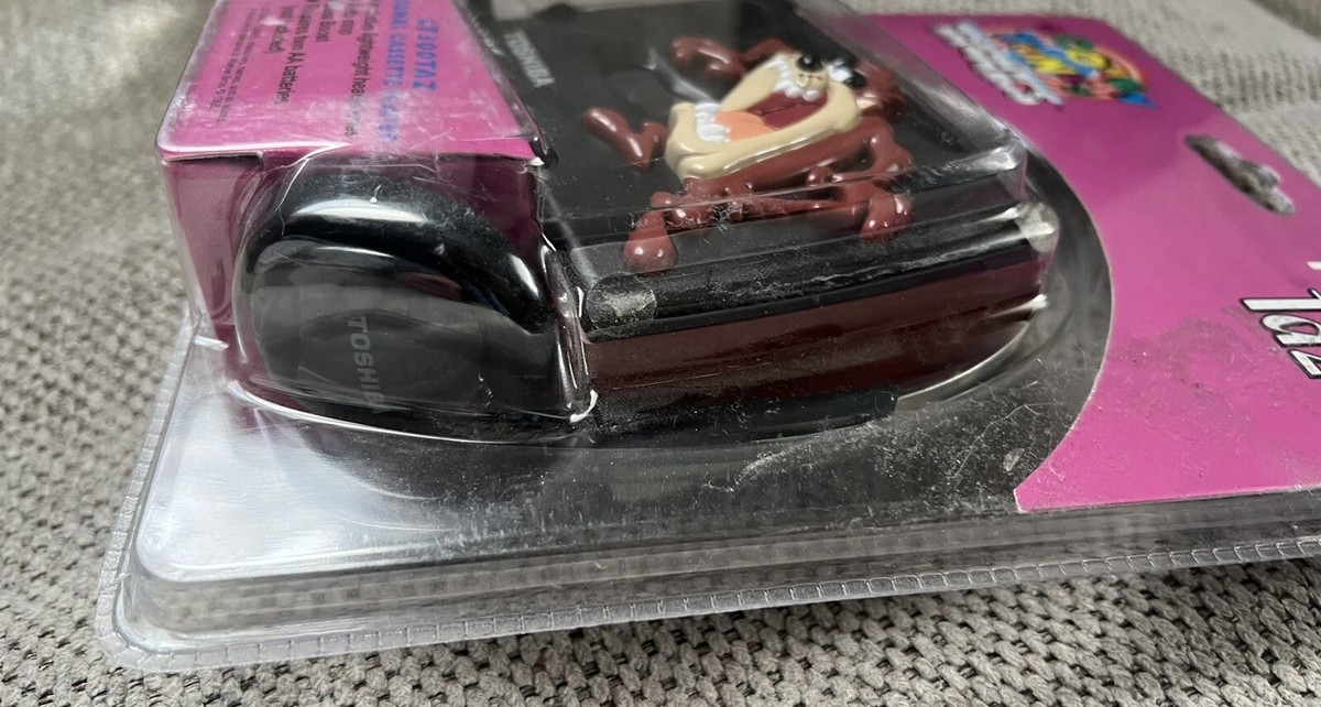 NIP Vintage Toshiba Looney Tunes TAZ Cassette Player