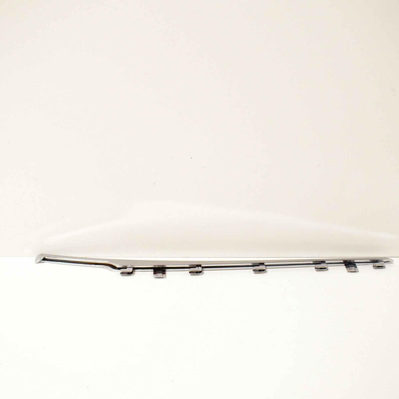 NEU BMW 6 E64 LINKSAUßEN FENDER MOULDING TRIM 51137009247 7009247  