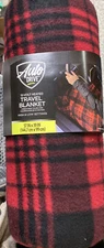AUTO DRIVE 12-volt Heated Travel Blanket Hi-Low Settings 57 x 39 in Black & Red
