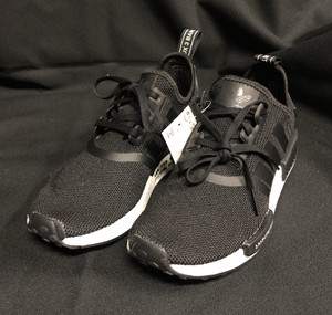 adidas nmd r1 preto e branco