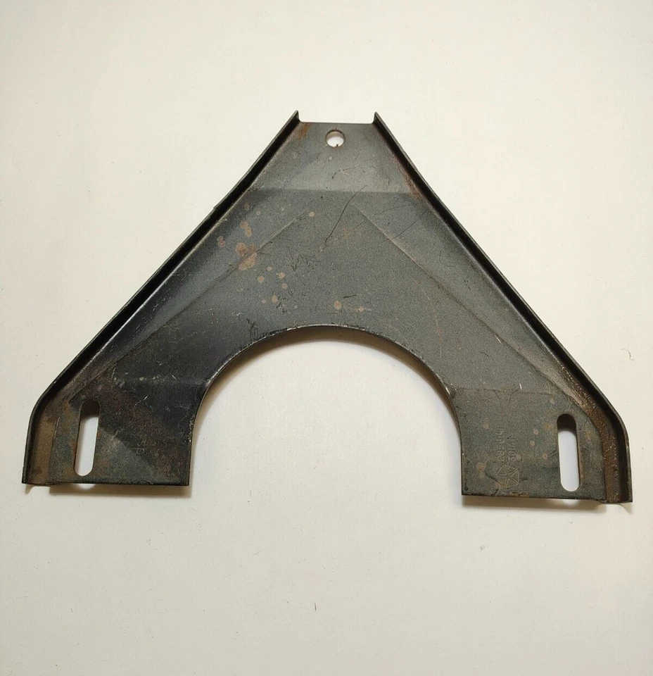 1968 Chrysler Newport New Yorker Front Bumper Mounting Bracket 2856811 NOS. - Image 2 of 4