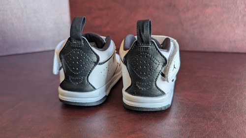 Air Jordan Toddler Court Side 23 Sneaker Shoes AQ7735-100 Size 8C White Easy-On! - Picture 9 of 11
