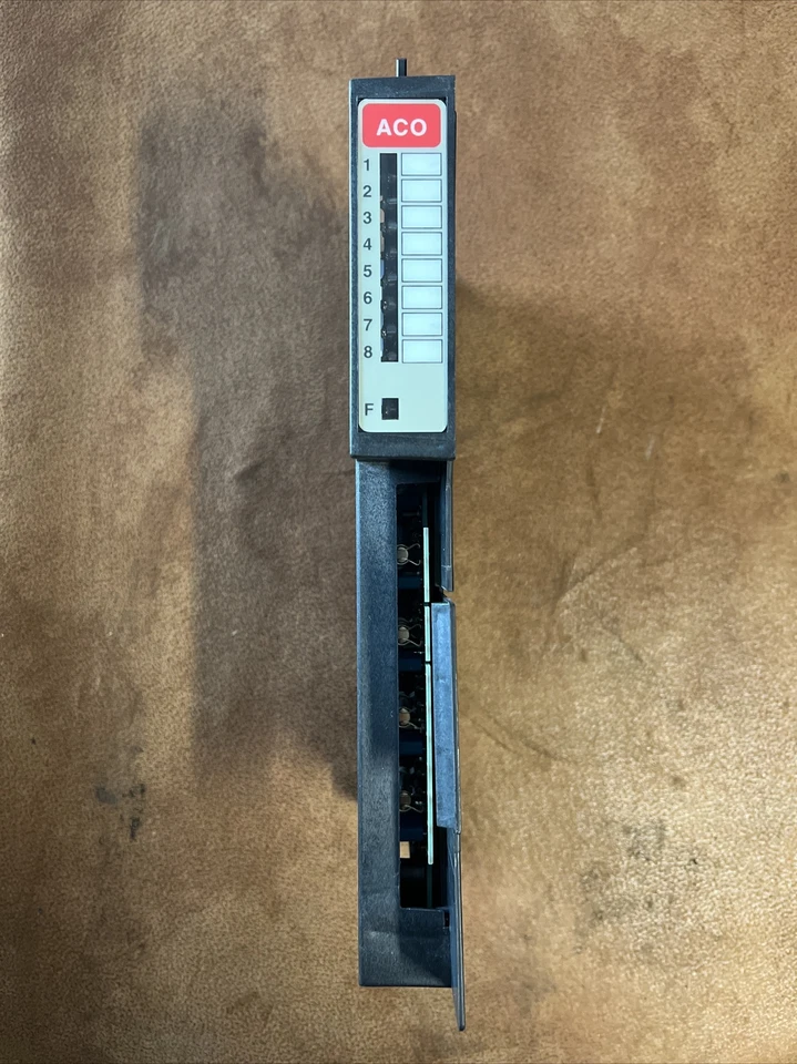 CINCINNATI MILACRON  3-531-3839A 120V AC OUTPUT MODULE NEW CONDITION - Image 3 of 4