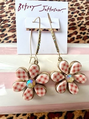 Betsy Johnson gold tone pink & white gingham gold tone earrings cottagecore boho
