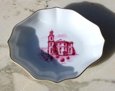Vintage Crimson Puce Hochst Porcelain Trinket Dish Paulskirche Frankfurt