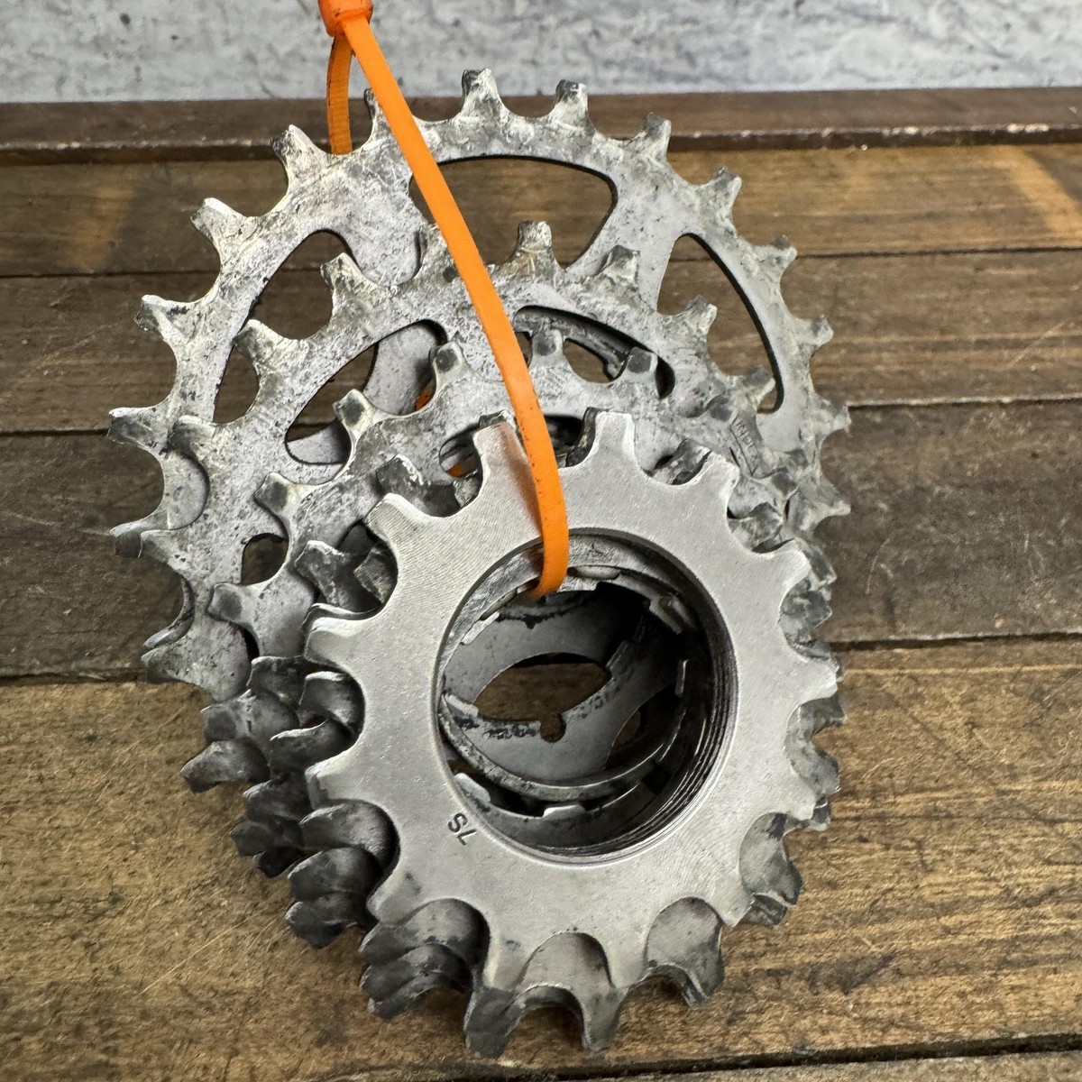 Vintage Shimano UNIGLIDE Cassette 7 Speed 24t 7S Silver Road Bike