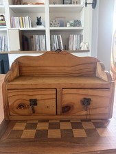 Armario de almacenamiento rústico vintage hecho a mano de madera maciza de pino para granja 2 cajones