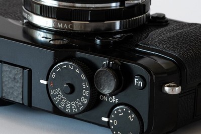 NANIGASHI Camera Leica Soft Release Button Black Hammered Finish Metal japan JZ