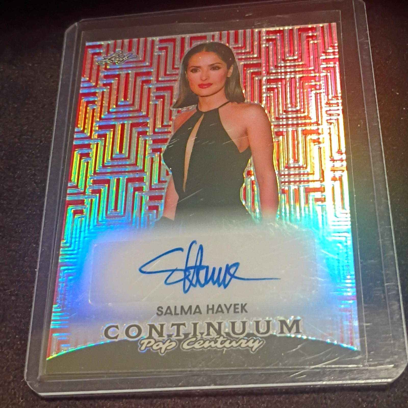 Leaf 2023 Continuum Pop Century Salma Hayek Autograph 31/49 BA-SH1