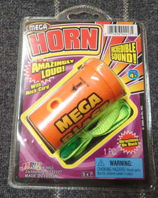 Mega Blast Mega Horn Mini Pocket Megaphone With Neck Cord 2009 JA-RU Inc NOS
