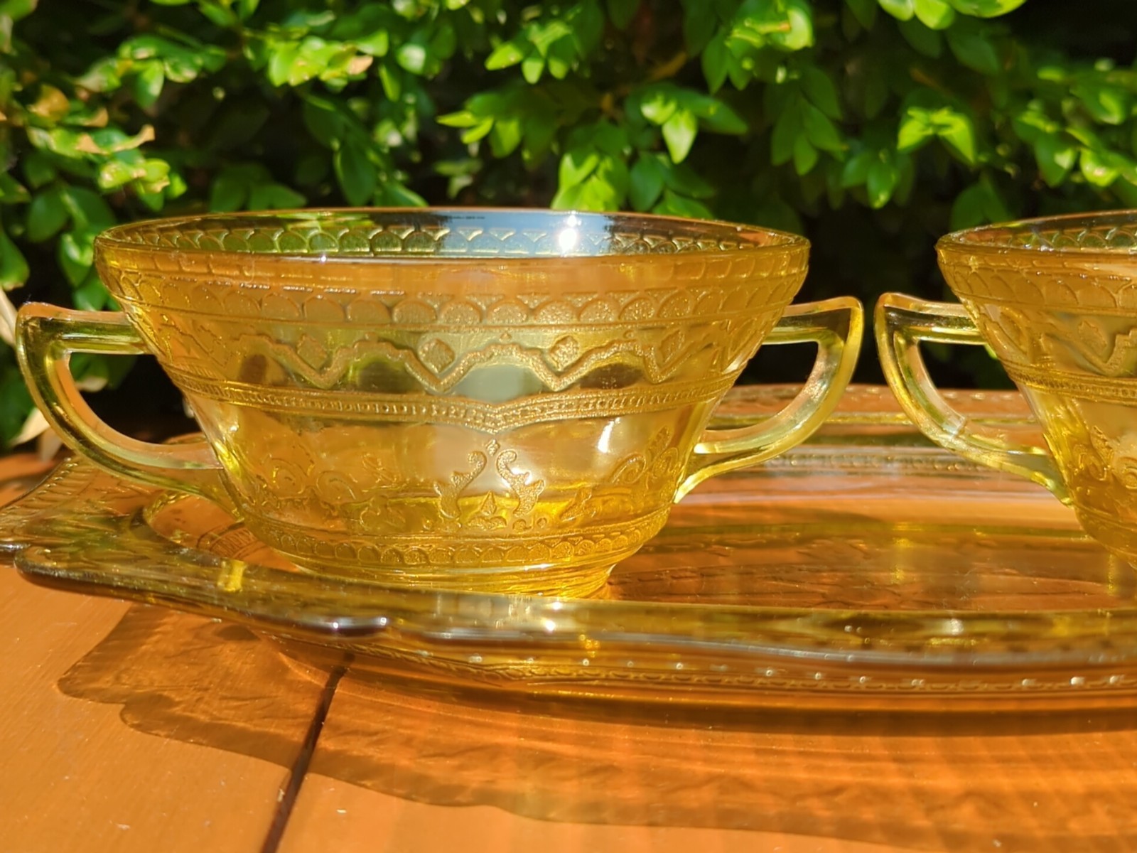 Lot of 3 Federal Patrician Spoke Amber Double Handled Bowl & Platter Depression