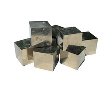 Pyrit Kristall - natürlicher Pyrit Würfel 15 - 20 mm Katzengold Navajun Spanien