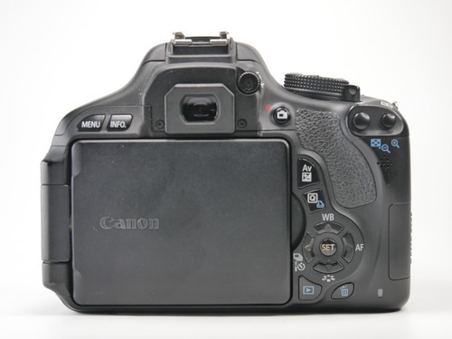 Kit Canon EOS 600D + EF-S 18-55mm IS II - Imagen 5 de 10