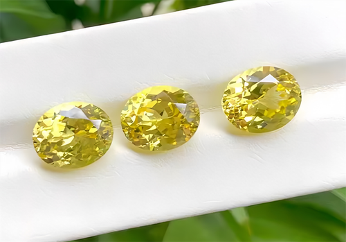 High quality Oval Yellow Sapphire Lab Created High hardness AAAA+ Loose Gemstone - Picture 2 of 4