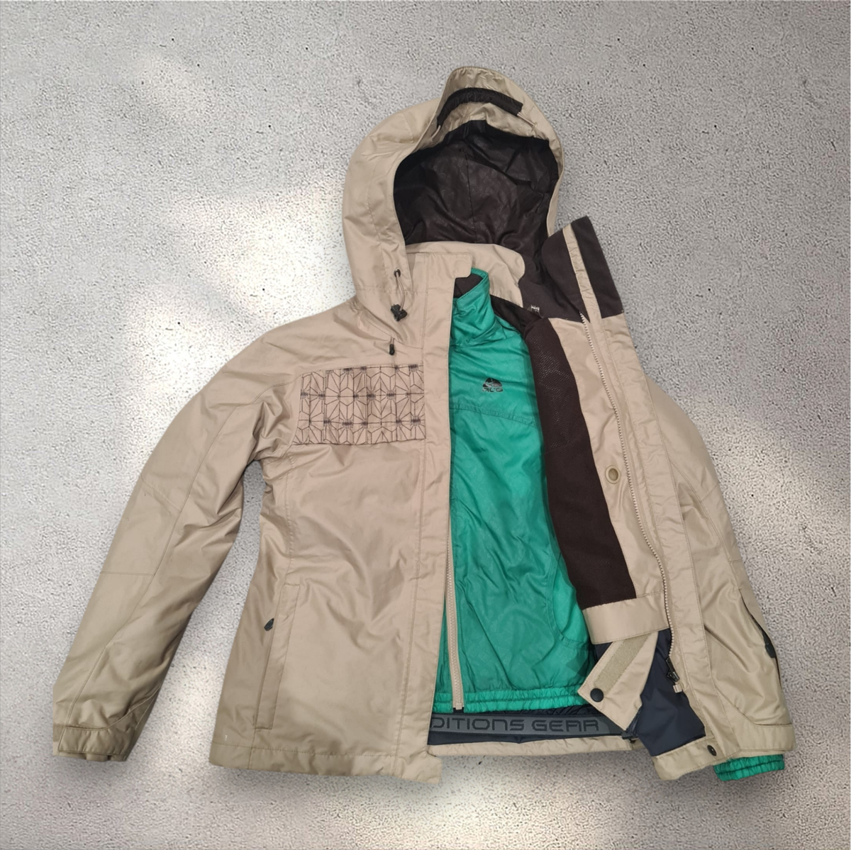 nike acg womens jacket