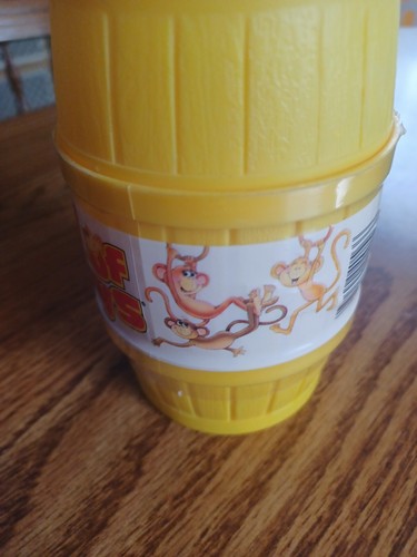Vintage BARREL OF MONKEYS by Milton Bradley 1989 ~YELLOW~ Brand New Sealed - Picture 9 of 10