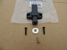 10 New Richelieu Black Plastic Magnetic Push Latches Cabinet Hardware D06