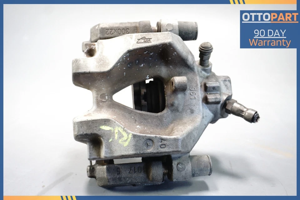 2010-2015 Mercedes-Benz E550 Rear Left Side Brake Caliper 2044231781 - Image 4 of 4