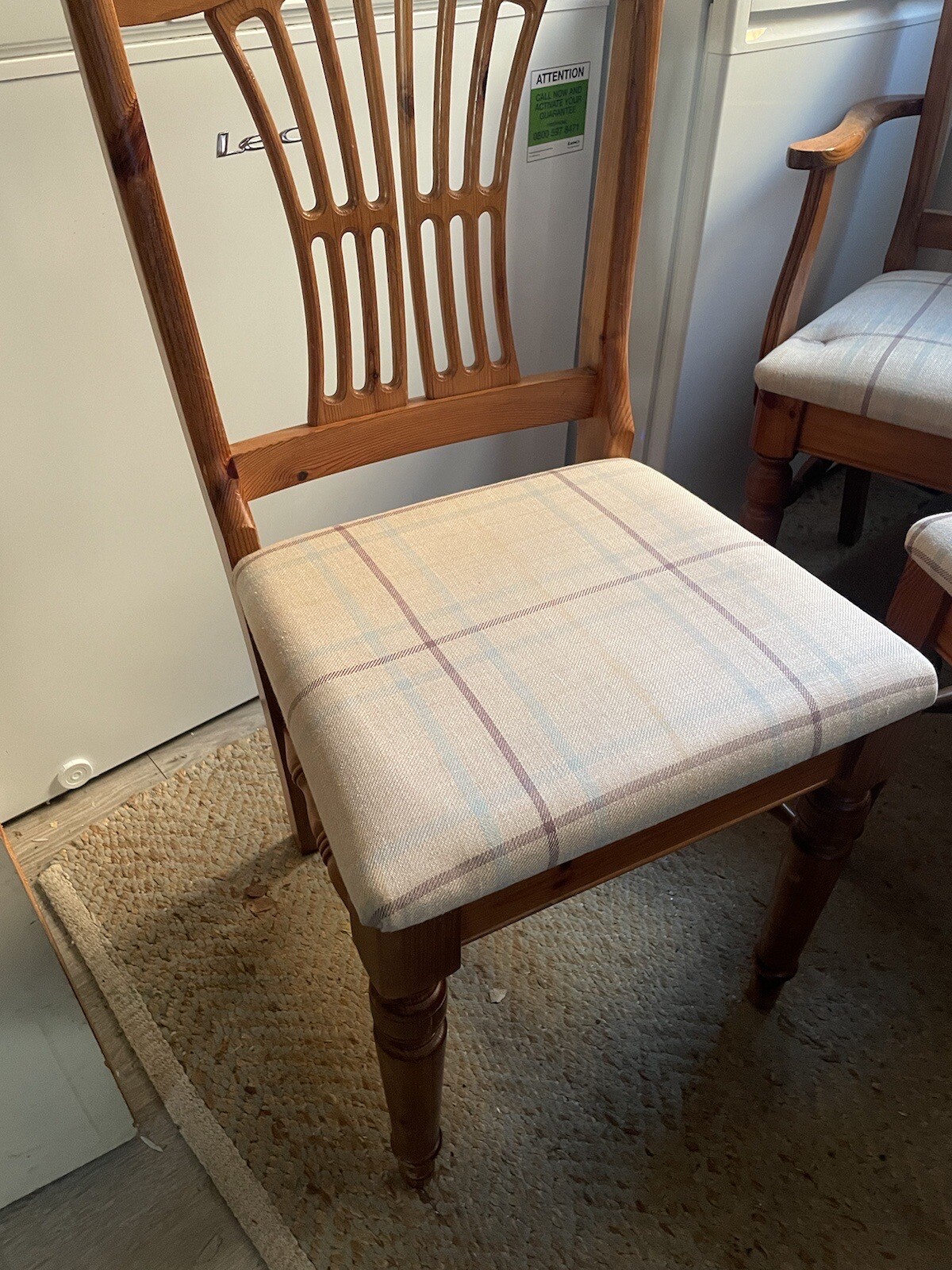 TABLE AND CHAIRS DUCAL OVAL EXTENDING TABLE WITH 6 CHAIRS eBay