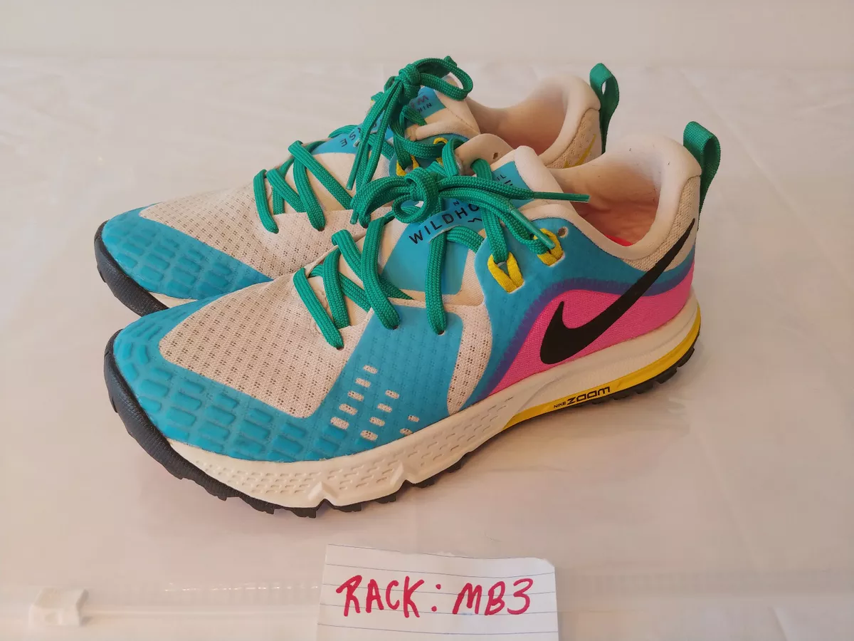Nike air wildhorse top