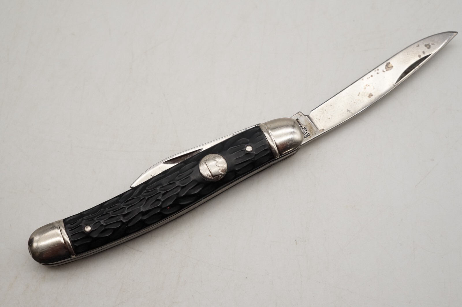 Vintage Imperial 2 Blade Pocket Knife Crown Logo Made In USA Prov RI 3.