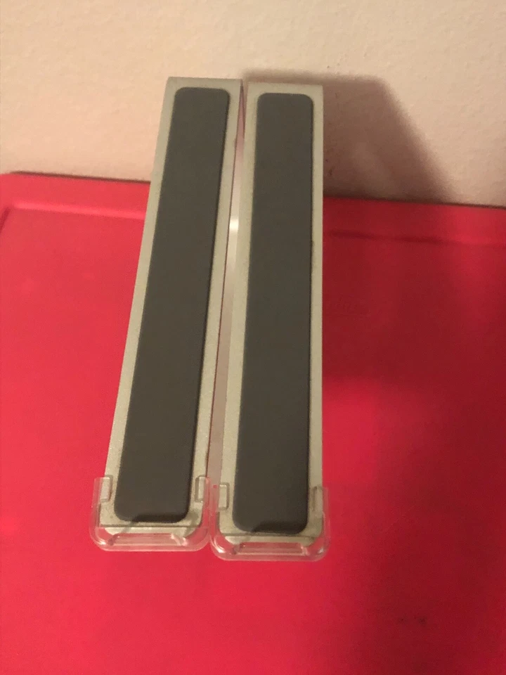 Griffin Elevator Desktop Stand for Laptops, Silver Clear, Preowned, Good Cond. - Image 4 of 4