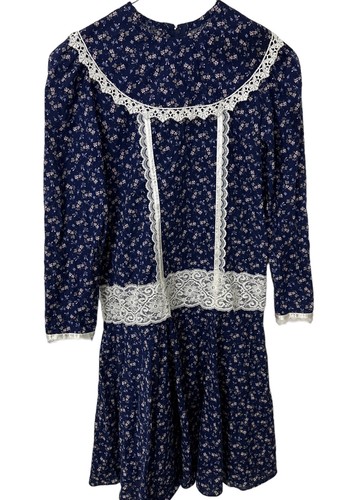 Vintage Gunne Sax Child Blue Calico Prairie Dress White Lace Trim ize 6