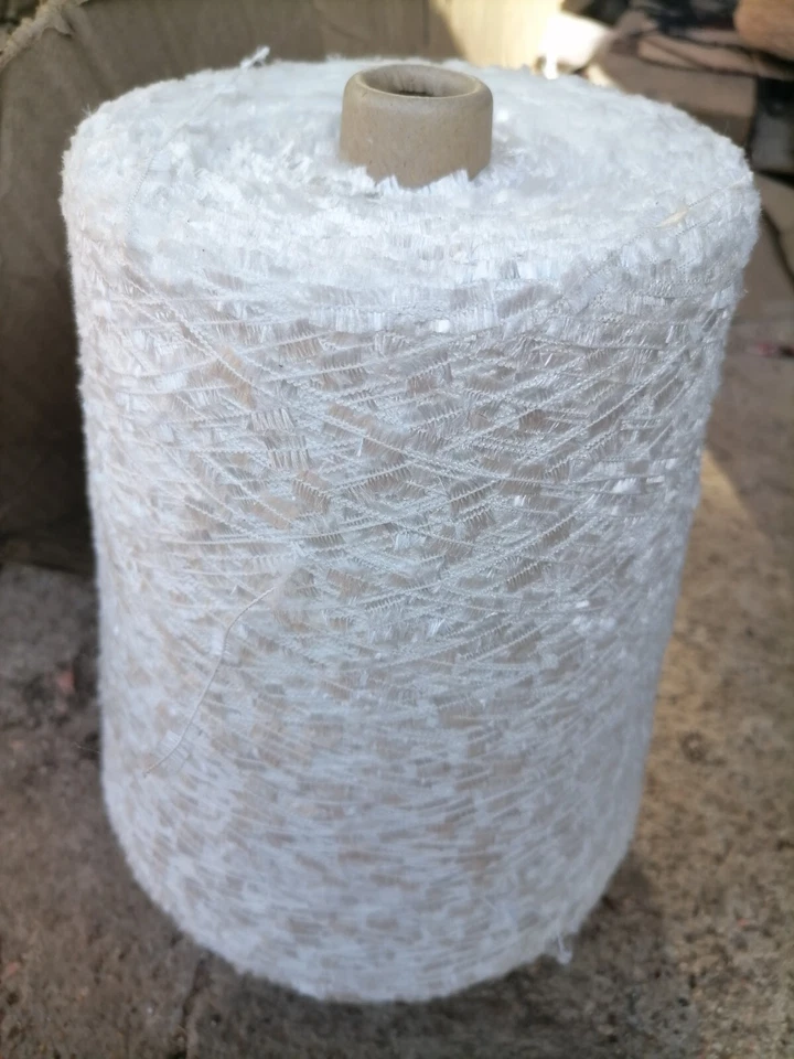 Fil a Tricoter Fantaisie Blanc 2Kg620 - Photo 1/1
