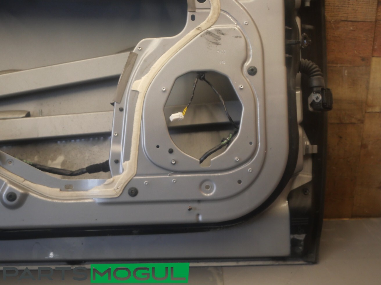 14-19 Maserati Ghibli Front Left Driver Side Door Shell Panel HP0885C GRAY OEM