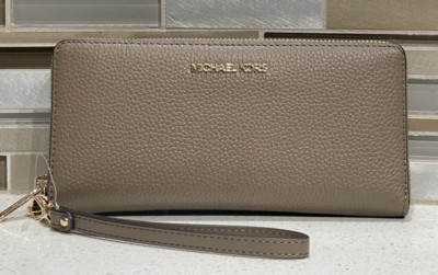 MICHAEL KORS JET SET LARGE TRAVEL CONTINENTAL MK ZIP WALLET DUSK BROWN LEATHER