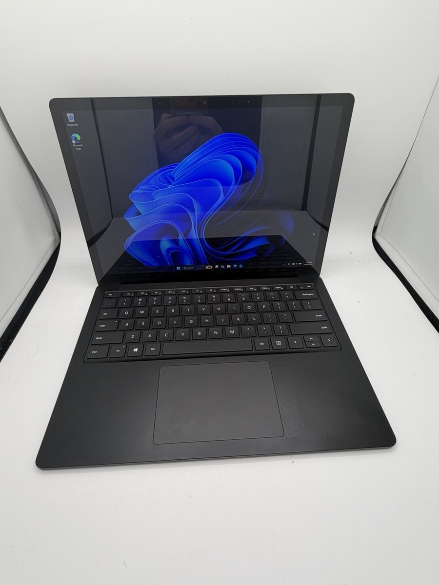 Microsoft Surface Laptop 3 13.5” i7-1065G7 16GB 256GB SSD Microsoft Surface Laptop 3 13.5” i7-1065G7 16GB 256GB SSD