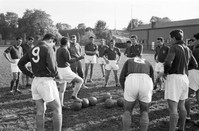 Soccer World Cup 1958 In Sweden: Team France In Training. En Suede- Old Photo 58