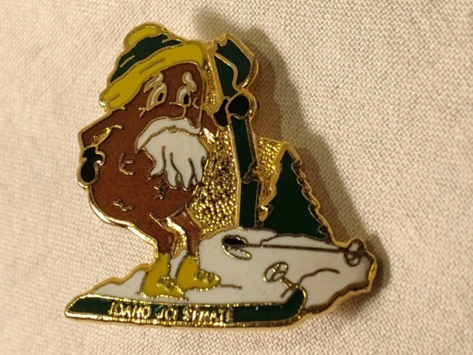 Vintage Skiing Potato Idaho Jaycee Senate Enamel Lapel Pin