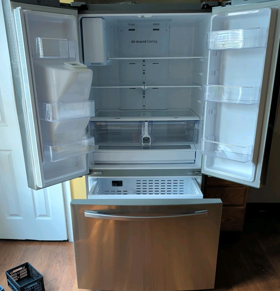 Refrigerador Samsung RF27T5201SR/AA puerta francesa acero inoxidable excelente estado Foto 2 de 4