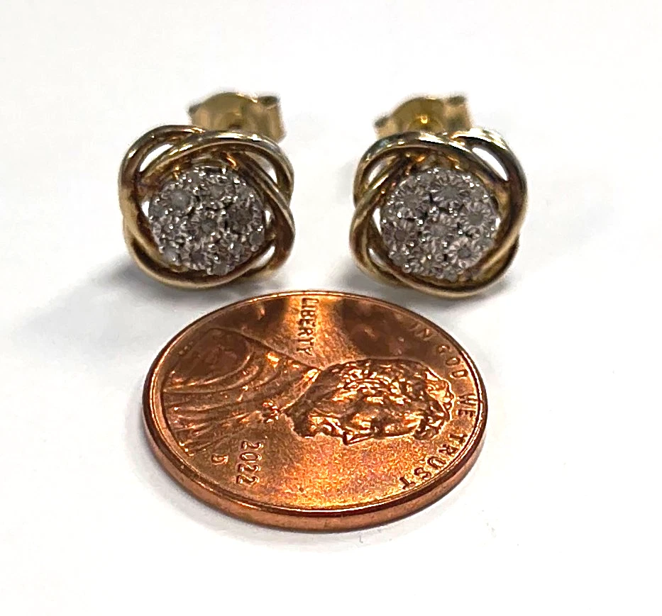 Aretes perforados con racimo de diamantes y oro de plata de ley 925 Estate Foto 3 de 4