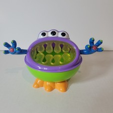 NUBY SNACK MONSTER TODDLER TRAINING SNACK CUP BPA FREE USED