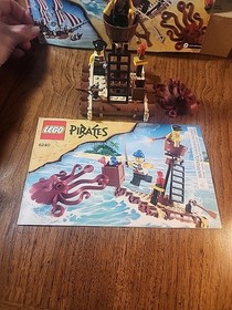 LEGO Pirates Set 6240 Complete No Box Has Minifigures And Instructions