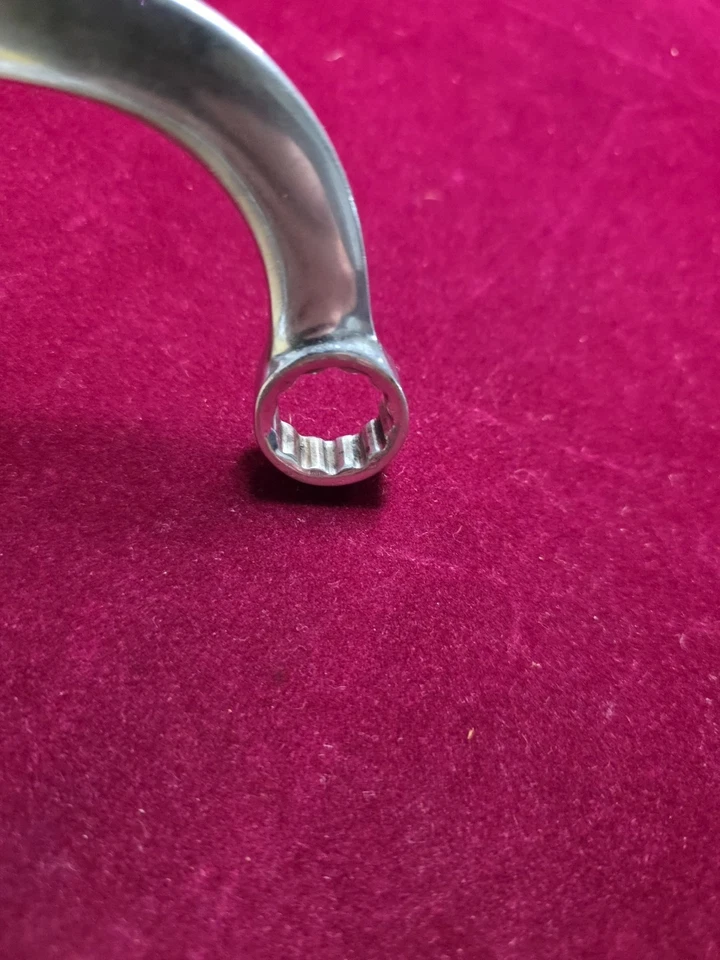 SNAP ON Tools USA NEW 16mm 18mmMetric 12-Point S Shaped Box Wrench SBXM1618 - Image 3 of 4