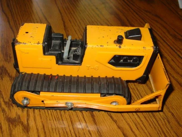 BULLDOZER de colección Tonka 1974-5 de acero prensado: T-6 con orugas 9" de longitud Foto 2 de 4