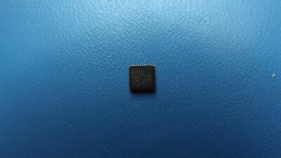 (1PC) ADUC7020BCP62 MCU 16-bit/32-bit ARM7TDMI RISC 62KB Flash 3.3V 40-Pin LFCSP