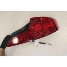 Feu arrière Infiniti G35